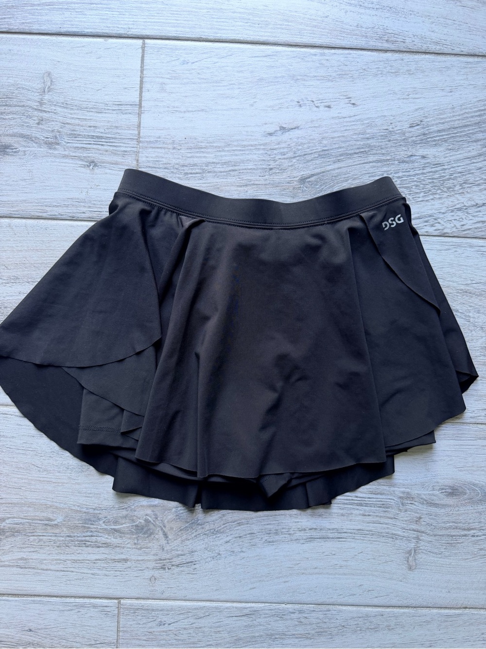 DSG Girls Skort, Black, Size 10-12